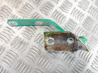 Петля капота правая Volkswagen Polo 1994-1999