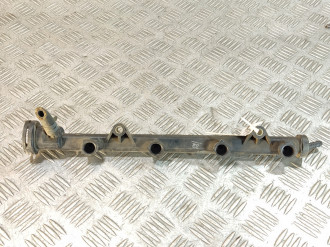 Рейка топливная рампа Volkswagen Polo 1994-1999