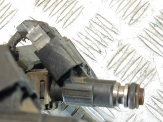 Форсунка двигателя Volkswagen Polo 1994-1999