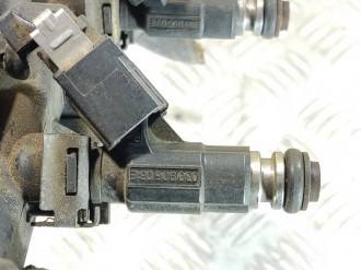 Форсунка двигателя Volkswagen Polo 1994-1999