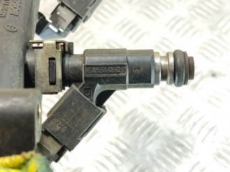 Форсунка двигателя Volkswagen Polo 1994-1999