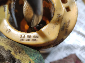 Насос топливный электрический Volkswagen Touareg 2002 2010