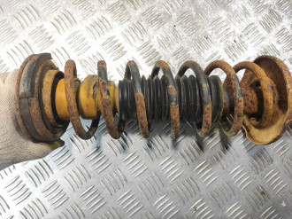 Пружина задняя Volkswagen Vento 1991 1997