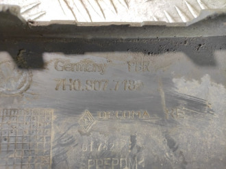 Накладка бампера переднего Volkswagen Transporter T5