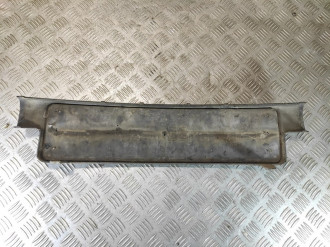 Накладка бампера переднего Volkswagen Passat b5 1996-2000