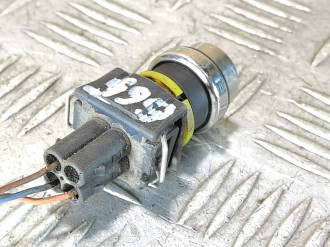 Датчик температуры жидкости Volkswagen Polo 1994-1999