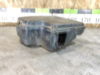 Корпус блока предохранителей Volkswagen Passat b5 1996-2000