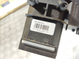 Переключатель подрулевой левый Volkswagen Touareg 2002 2010