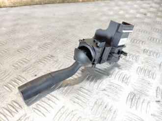 Переключатель подрулевой левый Volkswagen Touareg 2002 2010