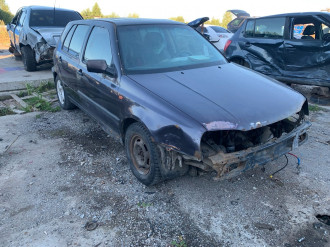 В разборе Volkswagen Golf 3