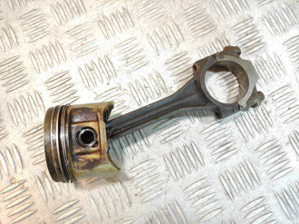 Поршень с шатуном Volkswagen Polo 1994-1999