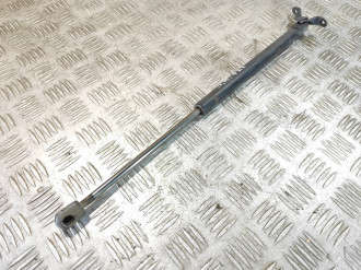 Амортизатор двери багажника Volkswagen Polo 1994-1999