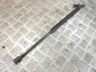 Амортизатор двери багажника Volkswagen Polo 1994-1999