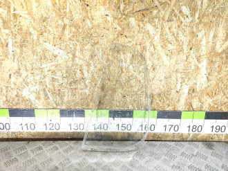 Стекло двери задней правой форточка Volkswagen Polo 1994-1999