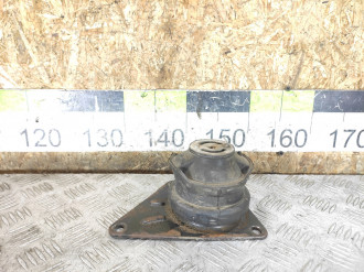 Опора двигателя правая Volkswagen Polo 1994-1999