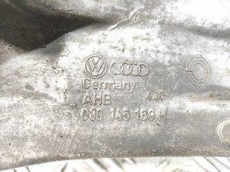 Кронштейн генератора Volkswagen Polo 1994-1999