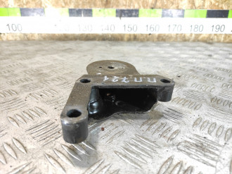 Кронштейн двигателя Volkswagen Polo 1994-1999