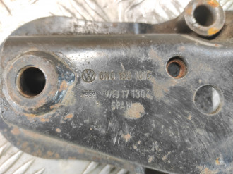 Кронштейн двигателя Volkswagen Polo 1994-1999