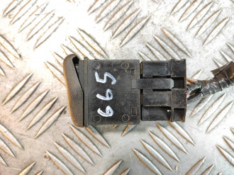 Кнопка аварийной сигнализации Volkswagen Polo 1994-1999