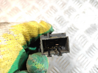 Кнопка аварийной сигнализации Volkswagen Touareg 2002 2010