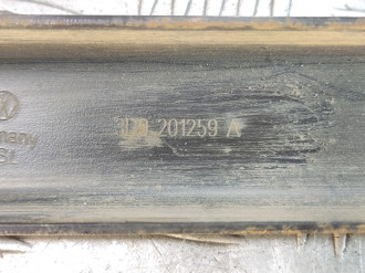 Крепление бензобака Volkswagen Phaeton 2002-2016