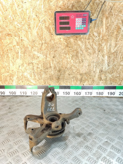 Кулак поворотный передний правый Volkswagen Bora 1997-2005