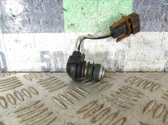 Форсунка двигателя Volkswagen Golf 3