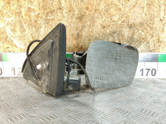 Зеркало правое Volkswagen Touareg 2002 2010