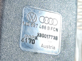 Ответная часть ремня безопасности Volkswagen Bora 1997-2005