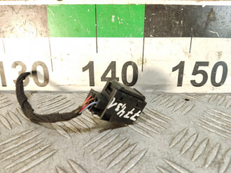 Кнопка стеклоподъемника Volkswagen Bora 1997-2005