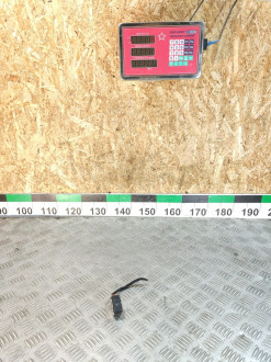 Кнопка стеклоподъемника Volkswagen Bora 1997-2005