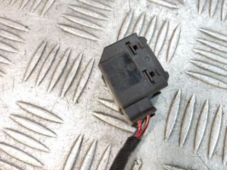 Кнопка стеклоподъемника Volkswagen Bora 1997-2005