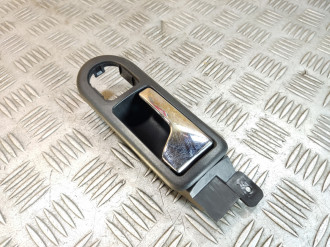 Ручка двери внутренняя передняя левая Volkswagen Bora 1997-2005