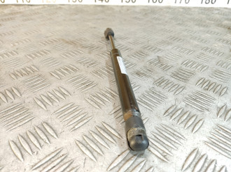 Амортизатор двери багажника Volkswagen Bora 1997-2005