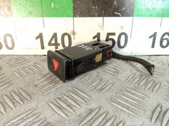 Кнопка аварийной сигнализации Volkswagen Bora 1997-2005