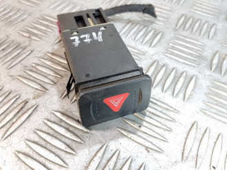 Кнопка аварийной сигнализации Volkswagen Bora 1997-2005