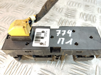 Блок управления стеклоподъемниками Volkswagen Bora 1997-2005