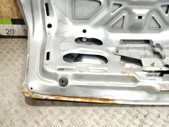 Крышка багажника Volkswagen Bora 1997-2005