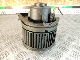 Моторчик отопителя Volkswagen Bora 1997-2005