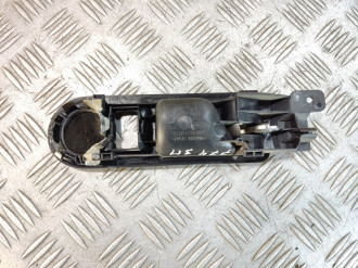 Ручка двери внутренняя задняя правая Volkswagen Bora 1997-2005