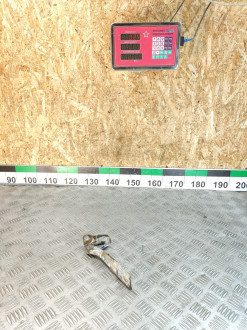 Петля капота правая Volkswagen Bora 1997-2005