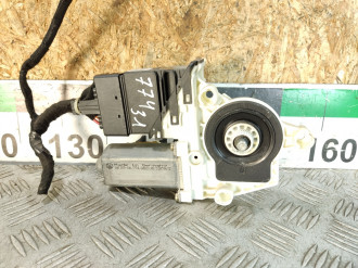 Моторчик стеклоподъемника левый задний Volkswagen Bora 1997-2005