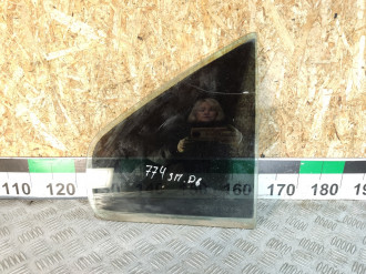 Стекло двери задней правой форточка Volkswagen Bora 1997-2005