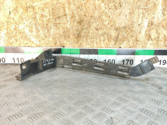 Направляющая бампера Volkswagen Bora 1997-2005