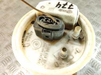 Насос топливный электрический Volkswagen Bora 1997-2005