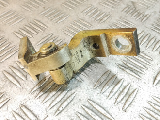 Петля двери передней правой верхняя Volkswagen Bora 1997-2005