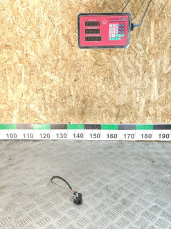 Кнопка стеклоподъемника Volkswagen Bora 1997-2005