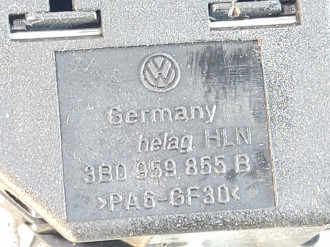 Кнопка стеклоподъемника Volkswagen Bora 1997-2005