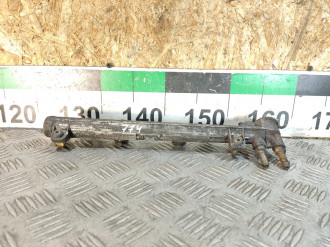 Рейка топливная рампа Volkswagen Bora 1997-2005