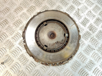 Корзина сцепления Volkswagen Bora 1997-2005